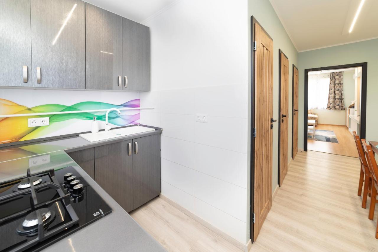 Comfort 66 - Real-Life 3-Room Family Stay With 4 Beds มิชโคลซ์ ภายนอก รูปภาพ